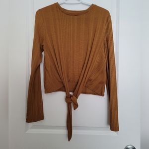 Ardene cropped top in caramel color size large